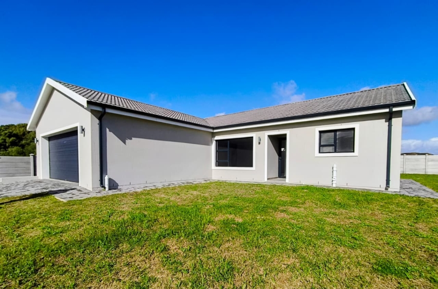 3 Bedroom Property for Sale in Paradise Beach Eastern Cape